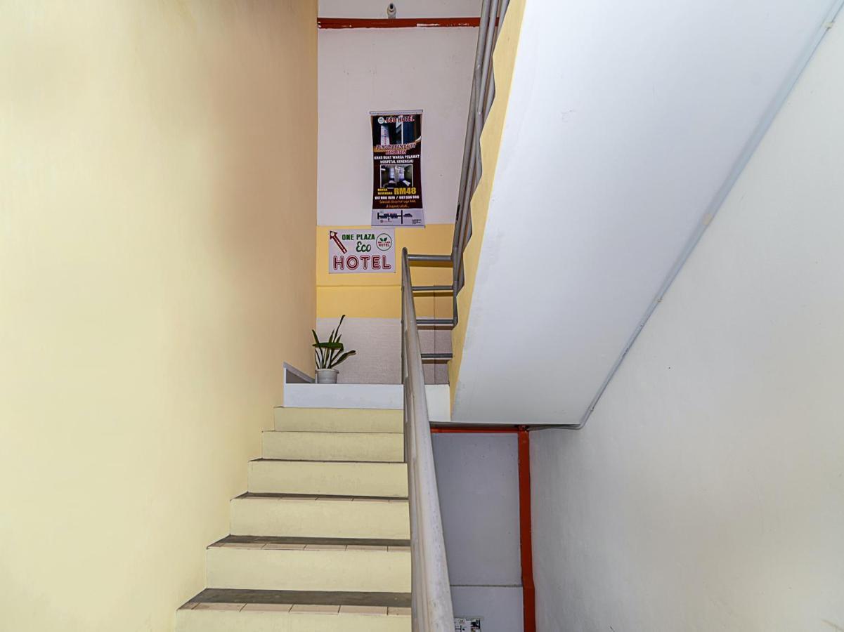 Spot On 90042 One Plaza Eco Hotel Keningau Εξωτερικό φωτογραφία